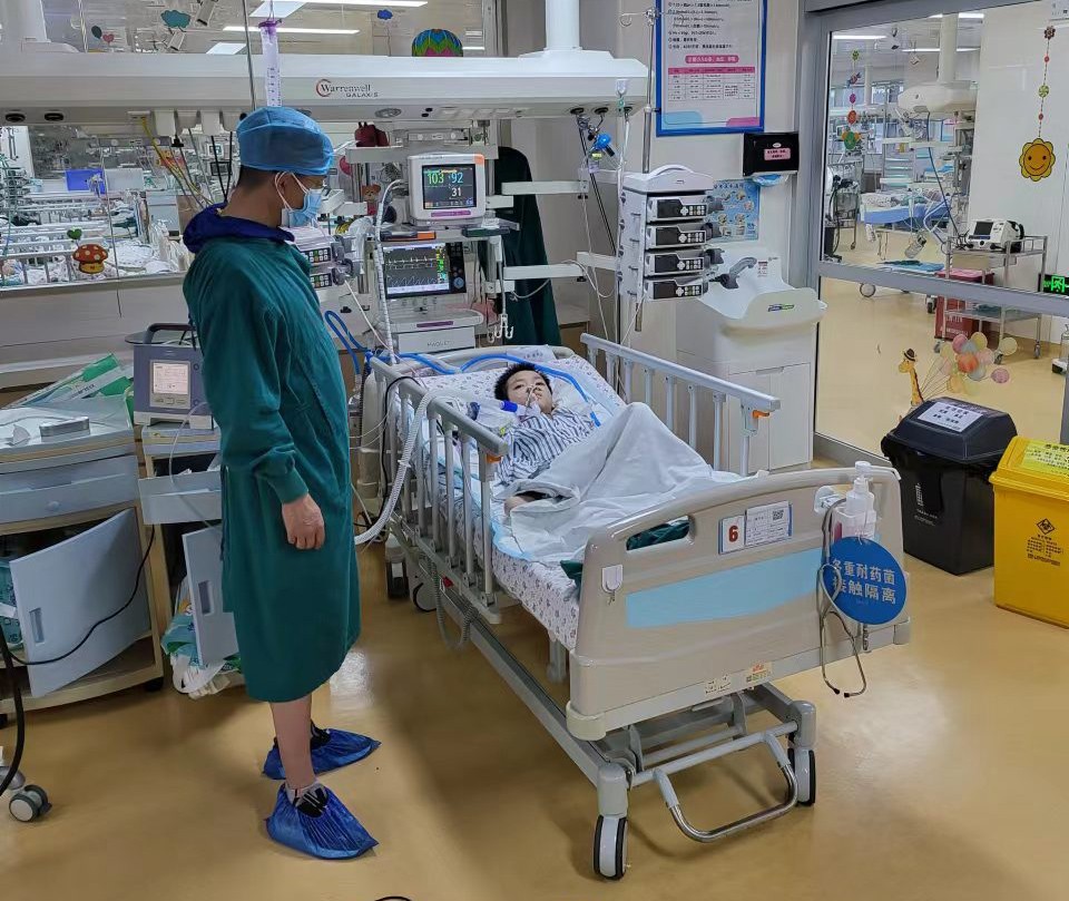 忠县跨省救护车出租公司